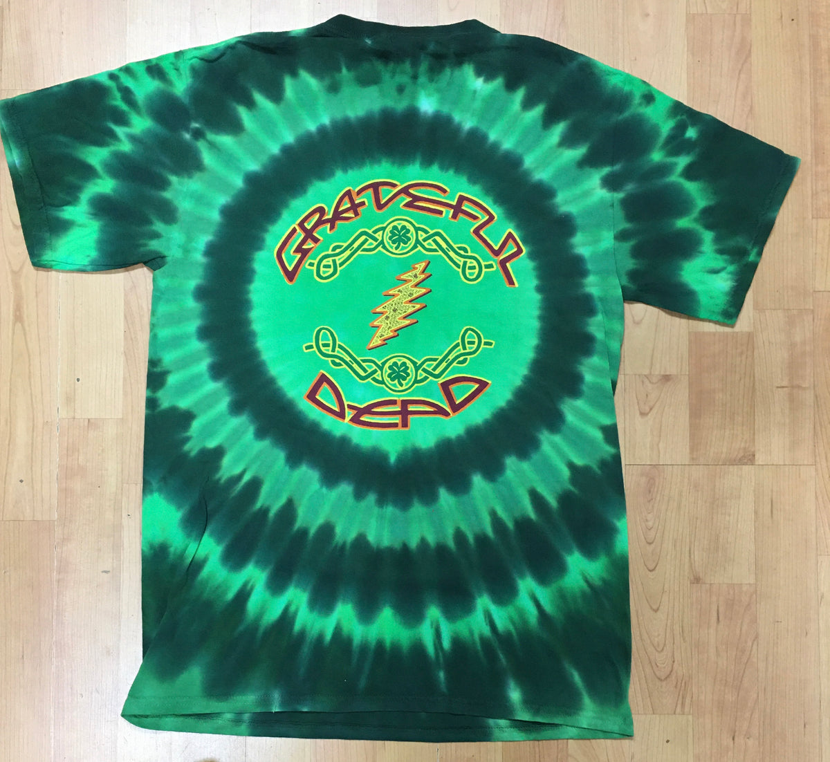 Grateful Dead Desert Skull Tie Dye Men's Shirt – 28th Street Beach Variety